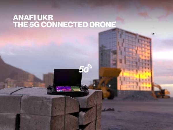 Parrot ANAFI UKR, the 5G connected drone, range without limits